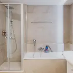 Luxury 4 Bedroom Apartment/therme Erding/parking דירה ארדינג