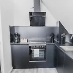 Luxury 4 Bedroom Apartment/therme Erding/parking דירה