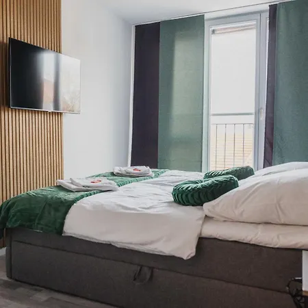 Апартаменты Luxury 4 Bedroom Apartment/therme Erding/parking *
