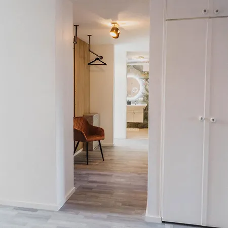 Luxury 4 Bedroom Apartment/therme Erding/parking Lägenhet Erding