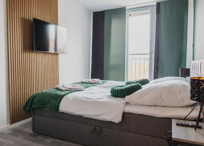 Апартаменты Luxury 4 Bedroom Apartment/therme Erding/parking *